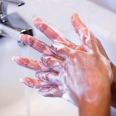 Safeguard Professional Antibacterial Liquid Hand Soap, 1 gal., 2/Carton (2699)