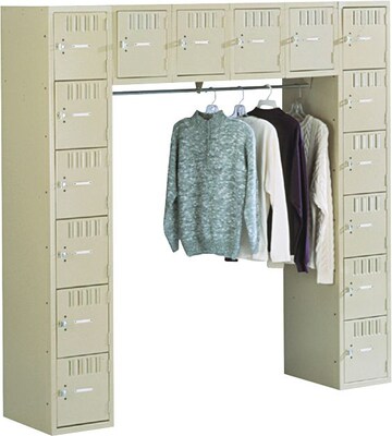 Tennsco® Heavy-Gauge Steel 16-Box Compartment Lockers and Coat Bar, Medium Grey