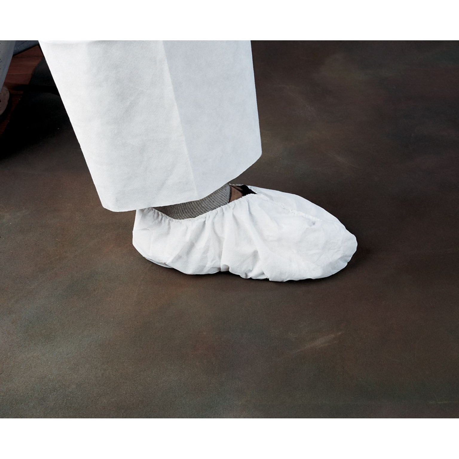 KleenGuard® Shoe Covers, Elastic Top, White, 300/CT