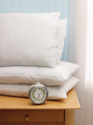 ComfortMed Disposable Pillows, White, 22L x 16W, Lightweight, 12/Pack