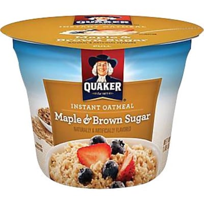Quaker Maple Brown Sugar Oatmeal, 1.69 oz., 24/Carton (QUA31971)