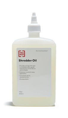 TRU RED™ Shredder Oil, 14 oz. (12395)