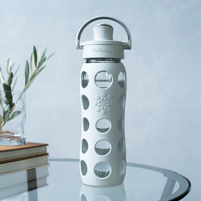 Lifefactory Glass Water Bottle, 22 oz., Cool Gray (LIFLG4321MCG4)