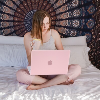 Techprotectus Hard-Shell Case with Keyboard Cover, Rose Quartz, Apple 13" Macbook Air M2(TP-RQ-K-MA13M2)