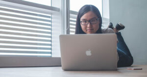 How to prevent eye strain at work