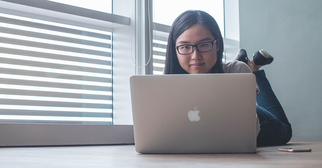 How to prevent eye strain at work