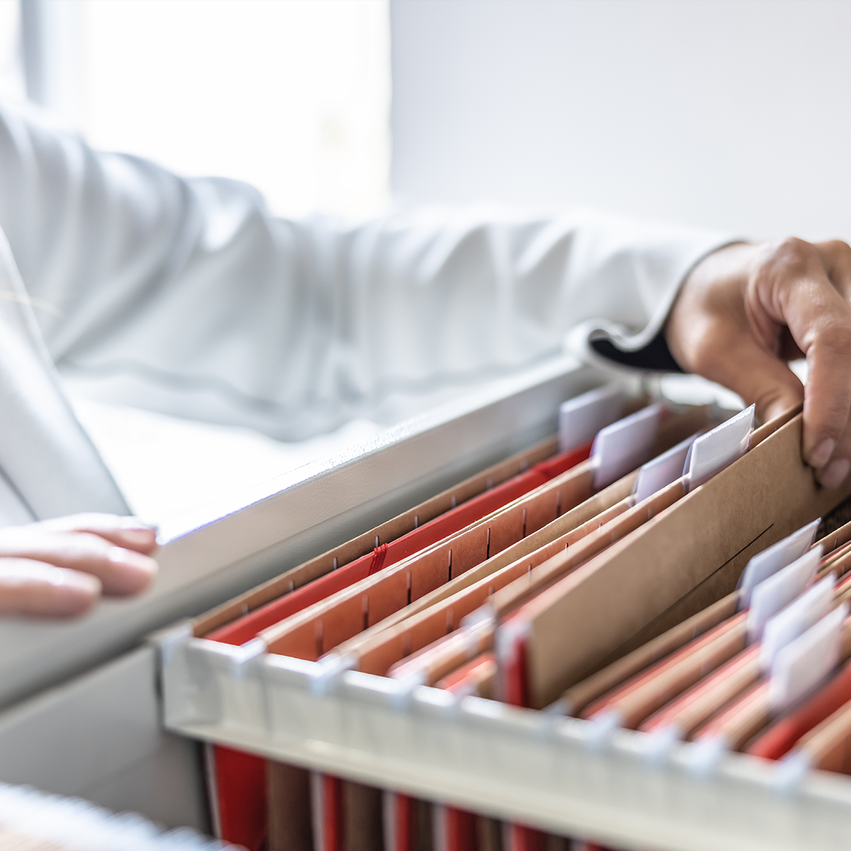 From manilla to hanging: Office folders that work best for your ...