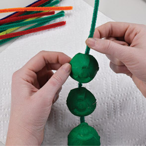 Egg carton centipede project