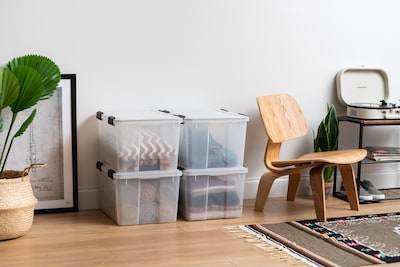 Iris WeatherPro 46 Qt. Latch Lid Storage Bin, Clear, Each (110455)