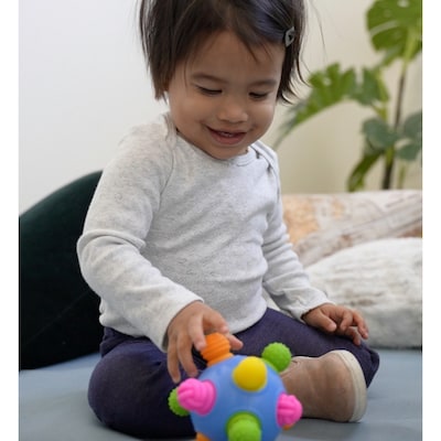 Mobi WOBLII Ball, Multicolored (MGMWOB1)