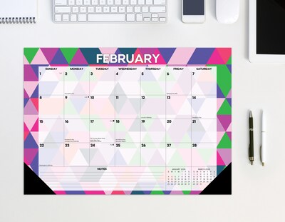 2026 Willow Creek Modern Geometric 17" x 12" Monthly Desk Pad Calendar (57117X)