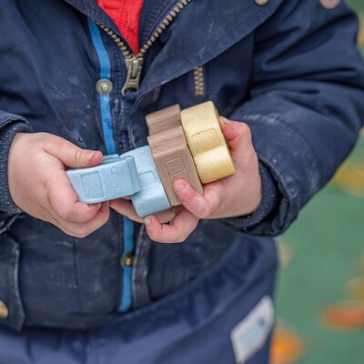 Yellow Door Little Lands Vehicles, Assorted Colors, 8/Pack (YUS1159)