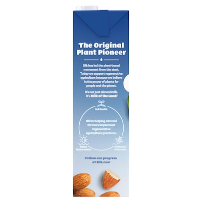 Silk Unsweetened Vanilla Almond Milk, 32oz. (443869)