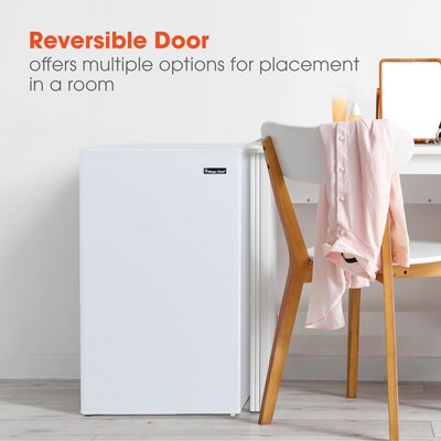 Magic Chef Reversible Door Refrigerator w/Freezer, 4.4 Cu. Ft., White (HMR440WE)