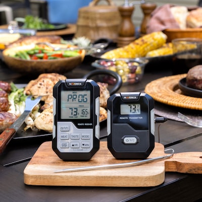 Maverick Stainless Steel Long-Range Wireless Remote Cooking Thermometer with Single Probe, Black (HD-322)