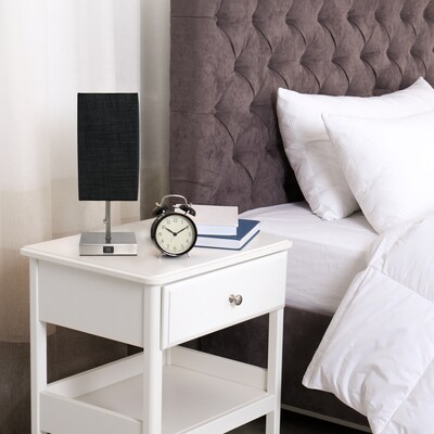 Simple Designs Petite Stick Lamp with USB Charging Port and Fabric Shade, Black (LT1087-BLK)