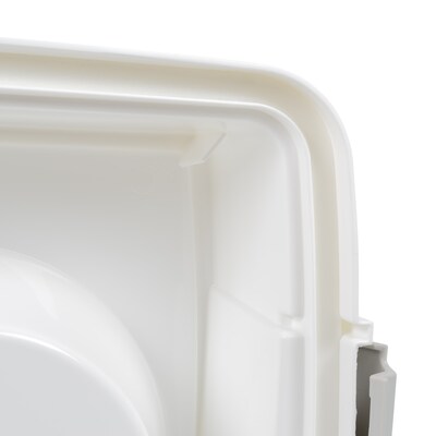 Iris 45 Quart Aitight Feeder Container with Lid, Plastic, White (585113)