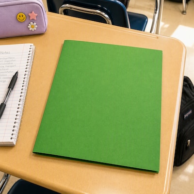 Staples School Grade 2-Pocket Folders with Fasteners, Green, Letter-Size Durable Classroom & Office File Folders, 25/Box