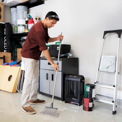 EyeVac Pro Canister Vacuum, Bagless, Tuxedo Black (EVPROB)