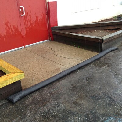 Quick Dam Water Flood Barrier, 3.5" x 17' (QD617-1)