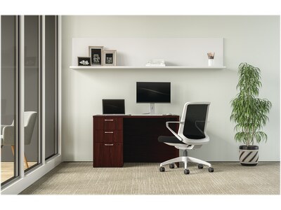 HON Mod 48W Single-Pedestal Desk, Traditional Mahogany (HLPLDS4830BBFTM1)