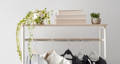 Iris 12.38 x 10.5 Garment Rack, White Metal (596268)