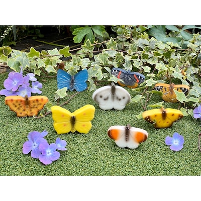 Yellow Door Sensory Butterfly Play Stones, Multicolored, 8 Pieces/Set (YUS1220)