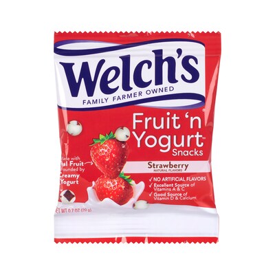 Welch's Fruit 'n Yogurt Snacks Strawberry Fruit Gummies, 28 oz., 20 Packs/Box, 2/Box (600-04140)