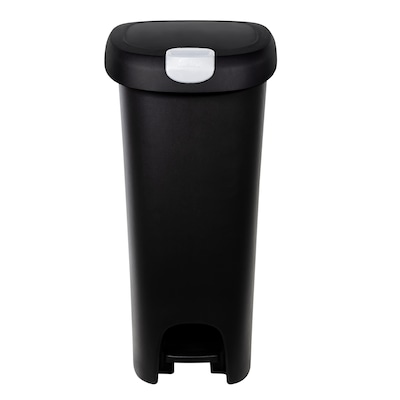 Hefty Lockable Step On Trash Can, 12 Gallon, Black, 2/Pack (HFTCOM225807545)