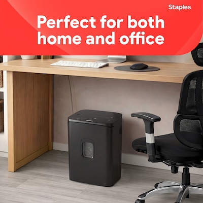 Staples 20-Sheet Micro-Cut Multi-Media Shredder (ST62155)