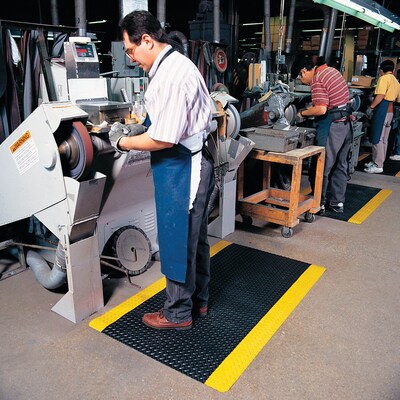Notrax Saddle Trax Anti-Fatigue Commercial Floor Mat, 2' x 3', Black (979S0023BL)
