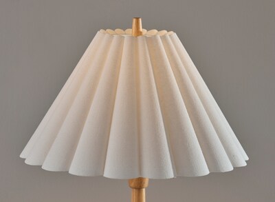Adesso Scallop 28.75" Incandescent Table Lamp, Natural/White (4143-12)