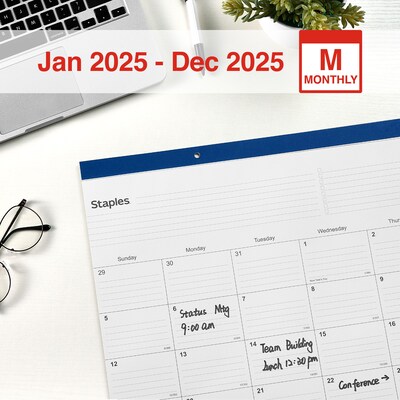 2025 Staples 22 x 17 Desk Pad Calendar, Navy (ST59700-25)