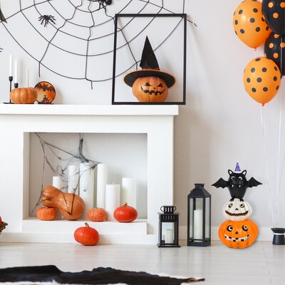 National Tree Company 22 Pre-Lit Bat Standing on Pumpkins (HH75-HP203241Z1)