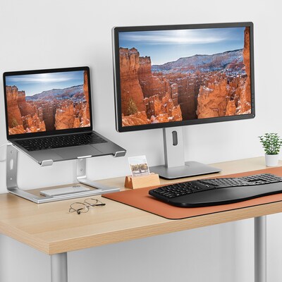 Staples TECH 11.2 x 10.2 Aluminum Laptop Stand, Silver (ST62653)