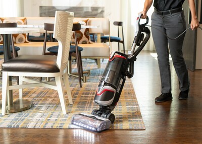 Sanitaire RESPONSE Upright Vacuum, Bagless, Black (SC5900A)
