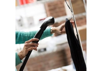 Jiffy J-2000 Clothes Steamer with Plastic Steam Head (J-2)