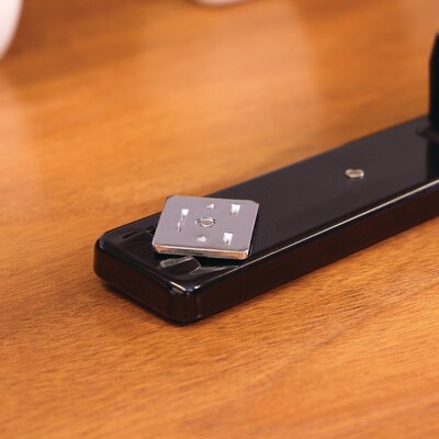Swingline Reduced-Effort Desktop Stapler, 20-Sheet Capacity, Black (44401)