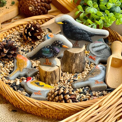 Yellow Door Sensory Play Stones, Birds, Multicolored, 8 Pieces/Set (YUS1219)