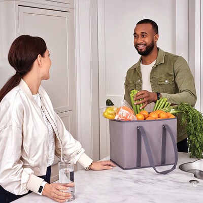 Garmin vívosmart 5 Fitness Tracker, Small/Medium Case, White (010-02645-01)