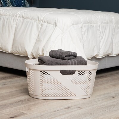 Mind Reader 10.57-Gallon Laundry Basket with Handles, Plastic, Ivory (HHAMP40-IVO)