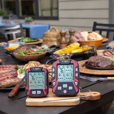 Maverick Stainless Steel Extended-Range Professional Wireless Thermometer with 4 Probes, Red/Black (XR-50R)
