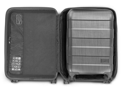 Solo New York Re:serve 22" Hardside Carry-On Suitcase, 4-Wheeled Spinner, TSA Checkpoint Friendly, Gray (UBN921-10)