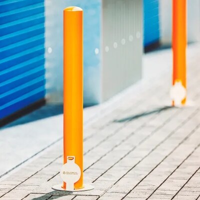 Global Industrial Removable Bollard W/Flush Mount Sleeve, 6"D x 36"H (670518)