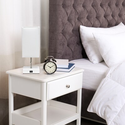 Simple Designs Petite White Stick Lamp with USB Charging Port and Fabric Shade, White (LT1088-WOW)