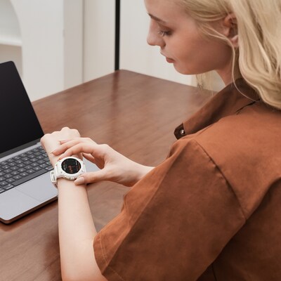 KOSPET TANK S2 AMOLED GPS Smart Watch with Silicone Band, Lily White (P-S001-W)