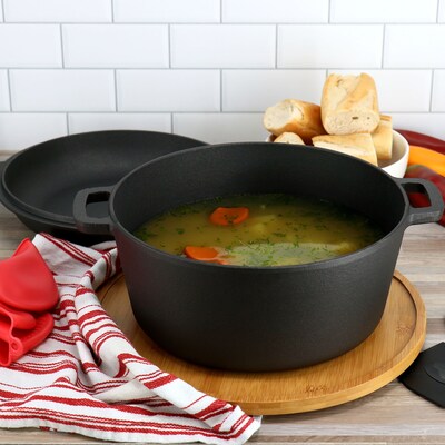 MegaChef Cast Iron 5 Qt. 2-in-1 Dutch Oven, Black (935121252M)