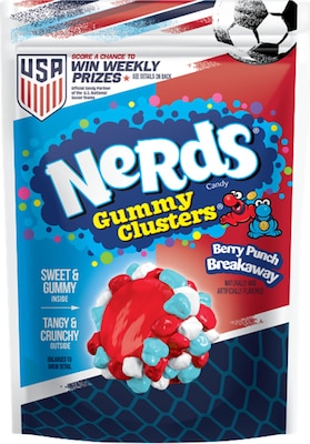 Nerds Gummy Clusters Berry Punch Breakaway Chewy Candy Mix, 8 oz. (FER08373)