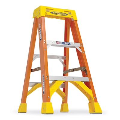Werner 3 Fiberglass Step Ladder, 300 lbs. Capacity (6203)