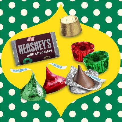 HERSHEY'S, REESE'S and ROLO Assorted Chocolate Flavored Christmas Candy Variety Bag, 19.44 oz (HEC44676)